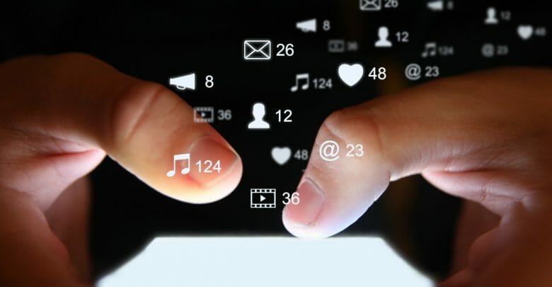Social media marketing network communication mobile phone app